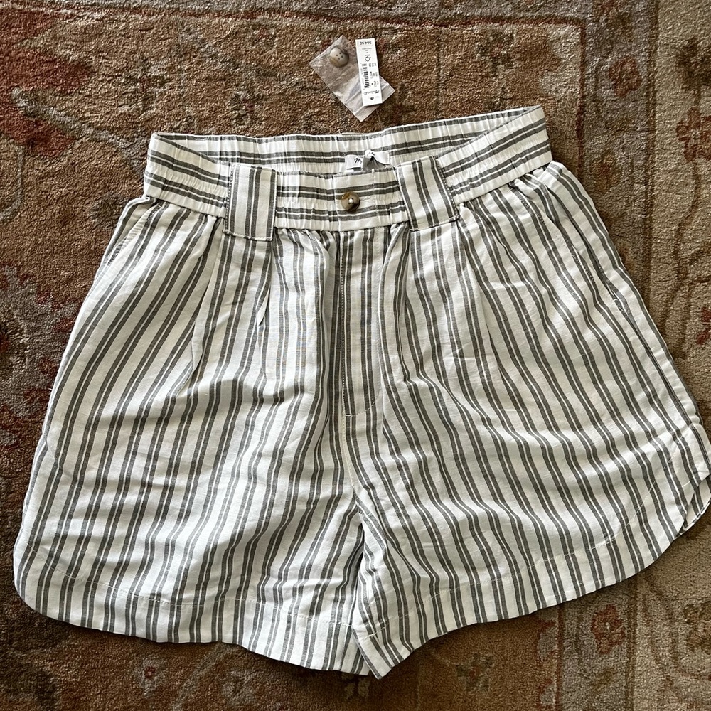 Madewell Linen Curved Hem Stripe Shorts
